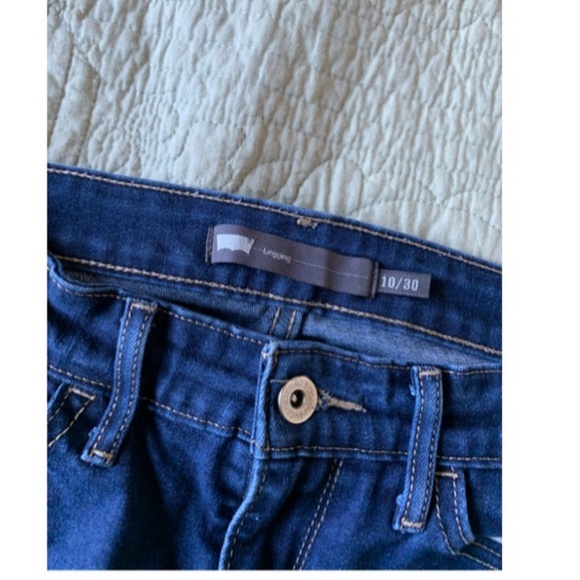 Levi Leggings - Picture 2 of 3